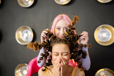 Kreatives Styling im Salon